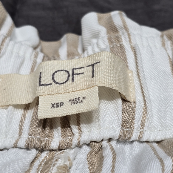 🤩Host Pick❤️LOFT Striped Ankle Pant Women's Size XSP - Picture 8 of 9